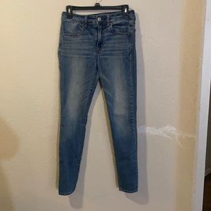 American Eagle hi-rise jegging jeans